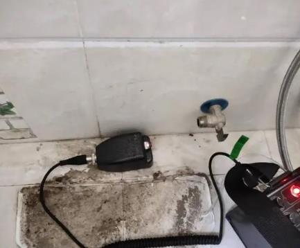 吐鲁番屋顶漏水维修公司分享下卫生间漏水的危害及解决方法